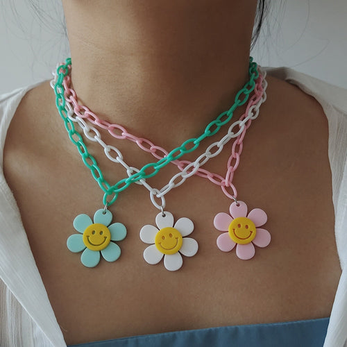 The Flower Child Chain Necklace