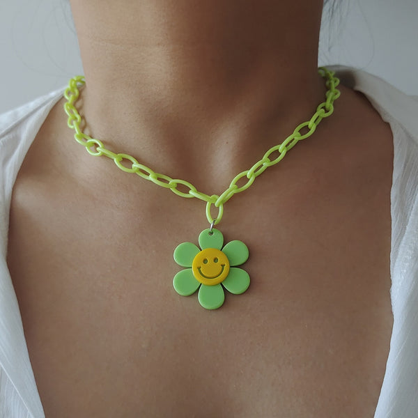 The Flower Child Chain Necklace